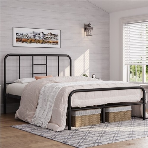 4ft6 double metal bed - 4ft6,